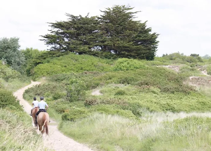 Ouest De La Pointe D'agon * Agon-Coutainville