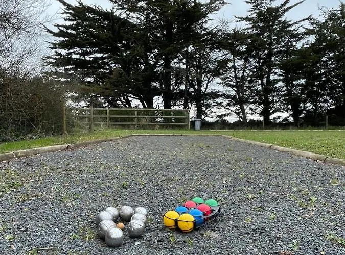 Ouest De La Pointe D'agon 別荘